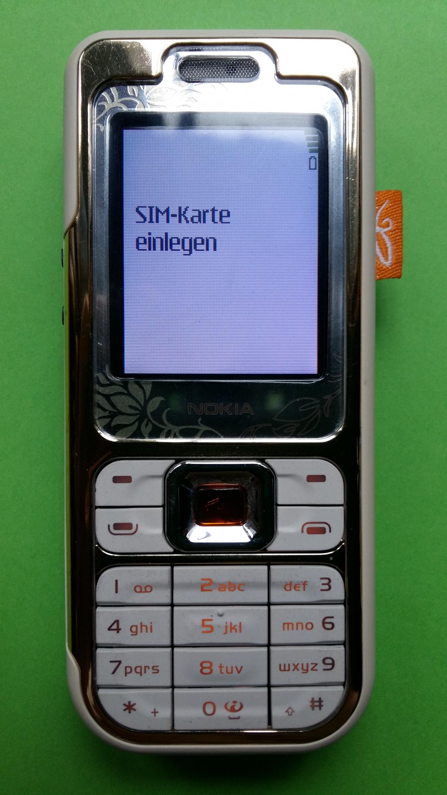 image-7303394-Nokia 7360 (2)1.jpg